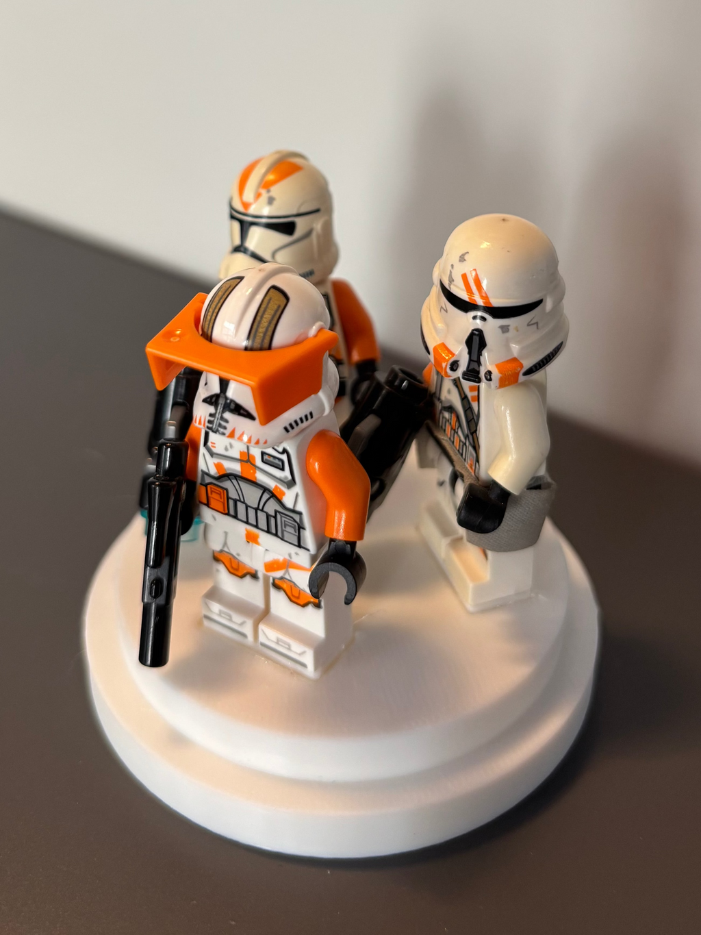 Three Figure Minifigure Stand